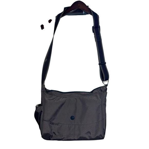 PACSAFE CitySafe200 Brown Nylon Messenger Crossbody Purse Bag Travel Bag - Picture 1 of 9
